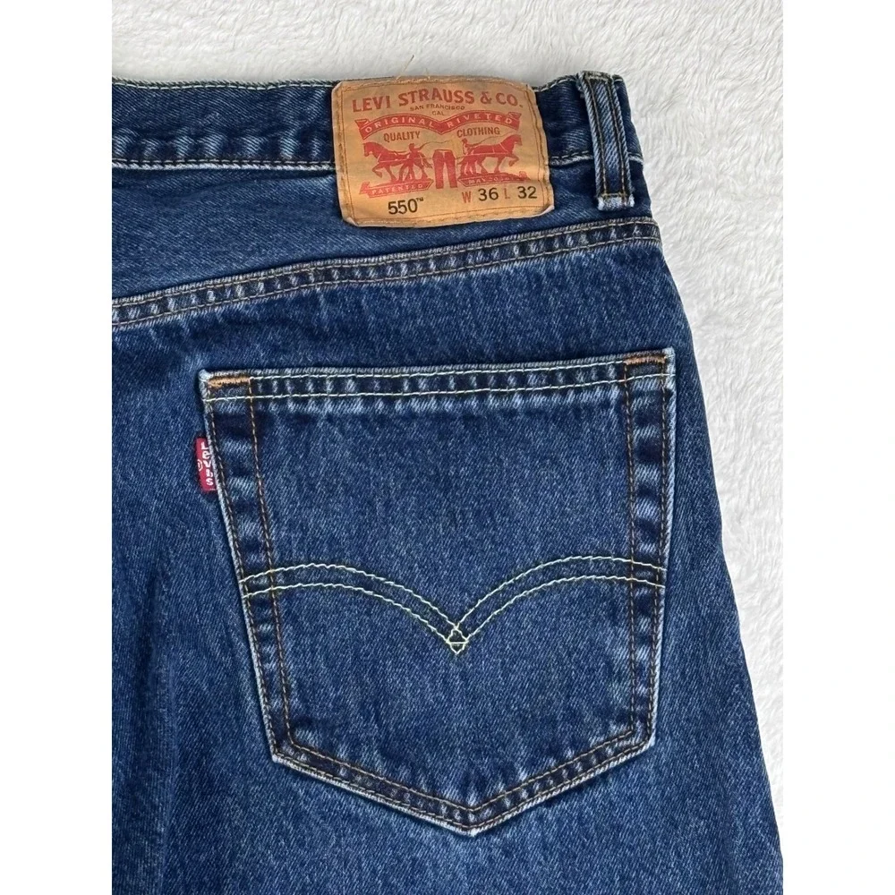 Levi's 550 Relaxed Fit Jeans Medium Wash Denim Everyday Pants‎ W36 L32
